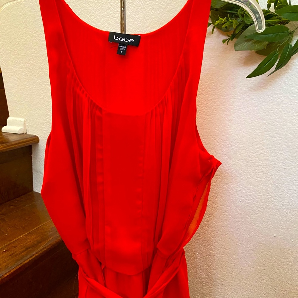 Bebe sleeveless blouse